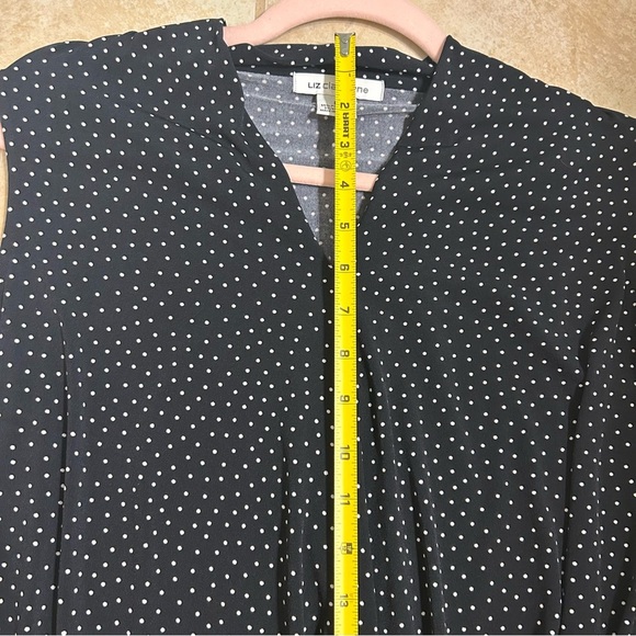 Liz Claiborne Faux Wrap Black Polka Dot Sleeveless Blouse - Picture 8 of 8
